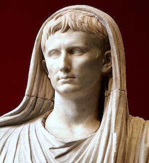 Augustus 3